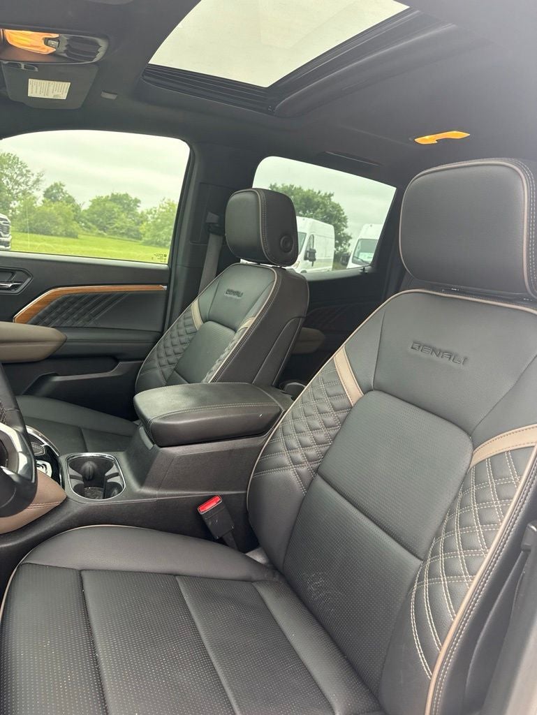 2024 GMC Canyon 4WD Denali
