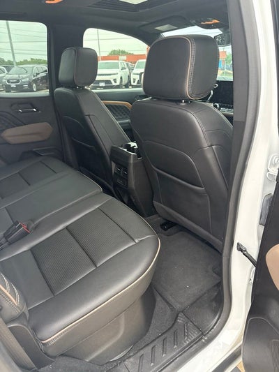 2024 GMC Canyon 4WD Denali