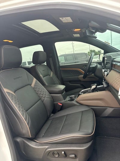 2024 GMC Canyon 4WD Denali