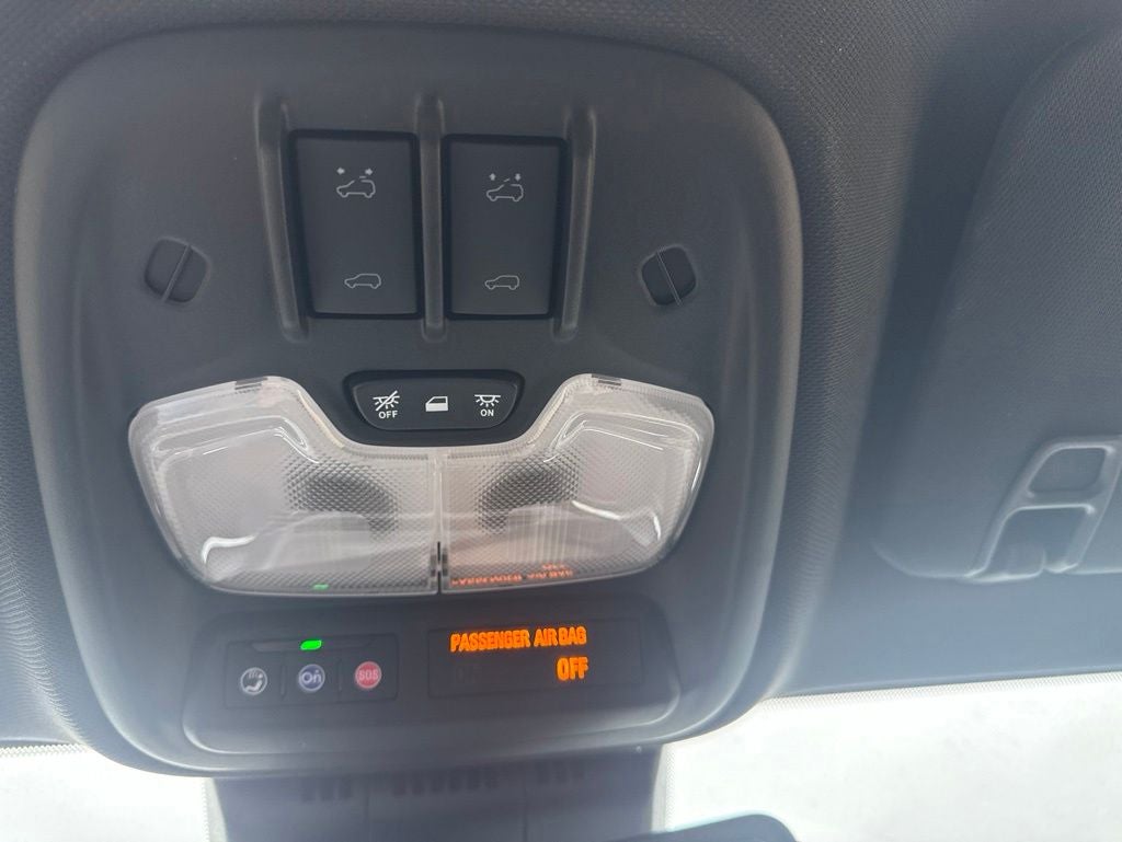 2024 GMC Canyon 4WD Denali