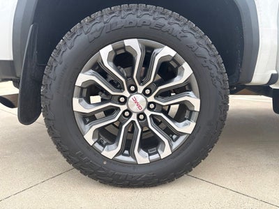2024 GMC Canyon 4WD Denali