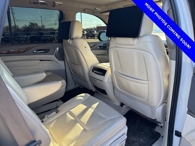 2022 Cadillac Escalade Sport Platinum