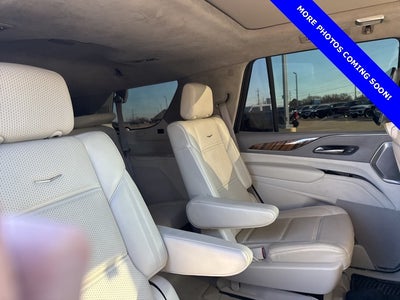 2022 Cadillac Escalade Sport Platinum