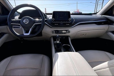 2021 Nissan Altima SL FWD