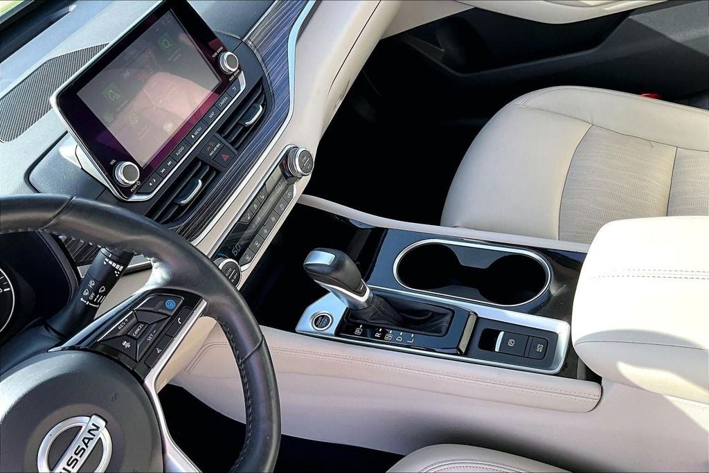 2021 Nissan Altima SL FWD