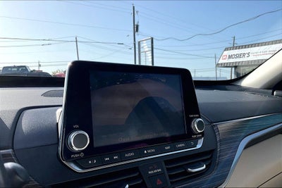 2021 Nissan Altima SL FWD