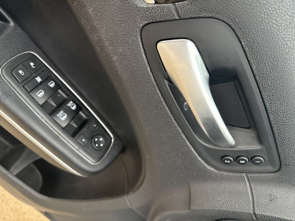 2015 Chrysler 300C AWD