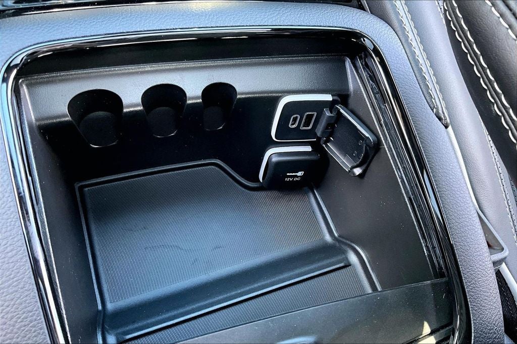 2027 Chrysler Pacifica PACIFICA LIMITED