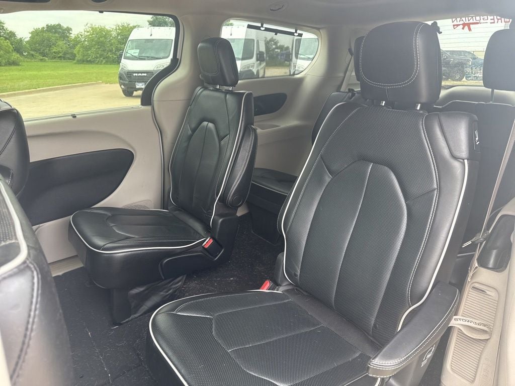 2021 Chrysler Pacifica Limited AWD