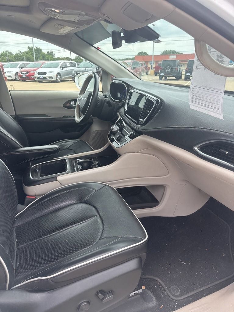2021 Chrysler Pacifica Limited AWD