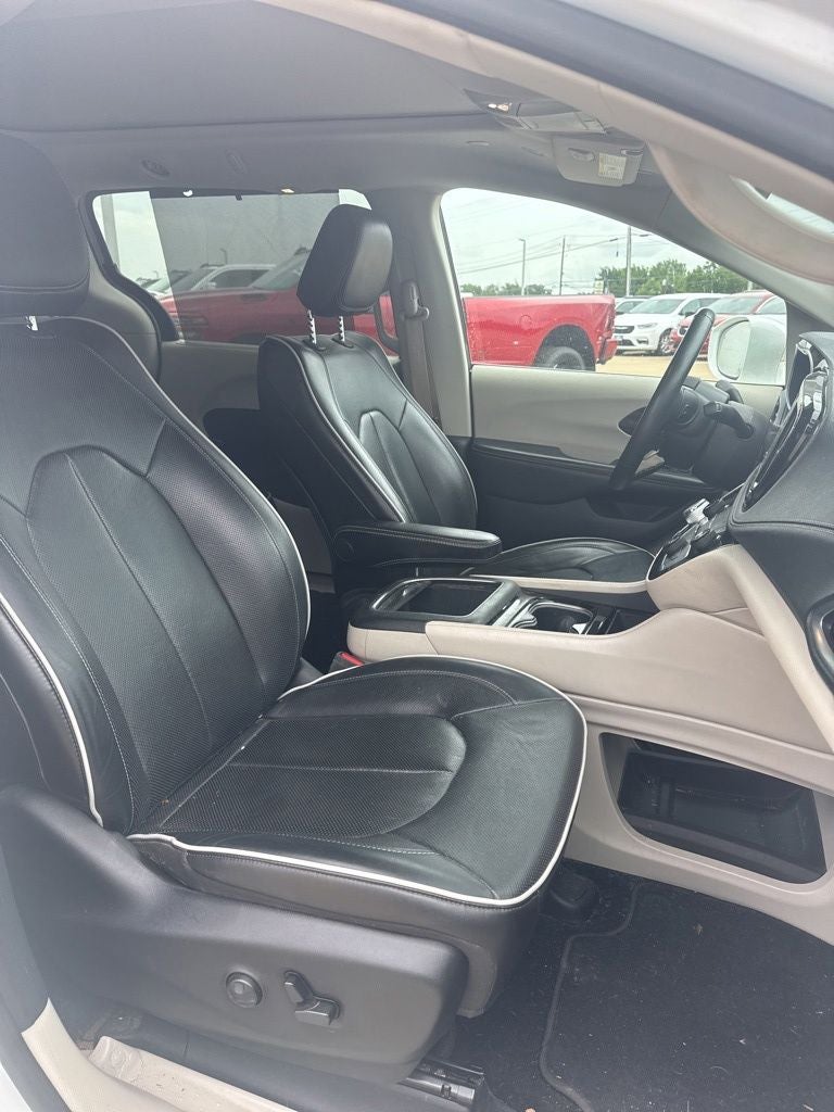 2021 Chrysler Pacifica Limited AWD