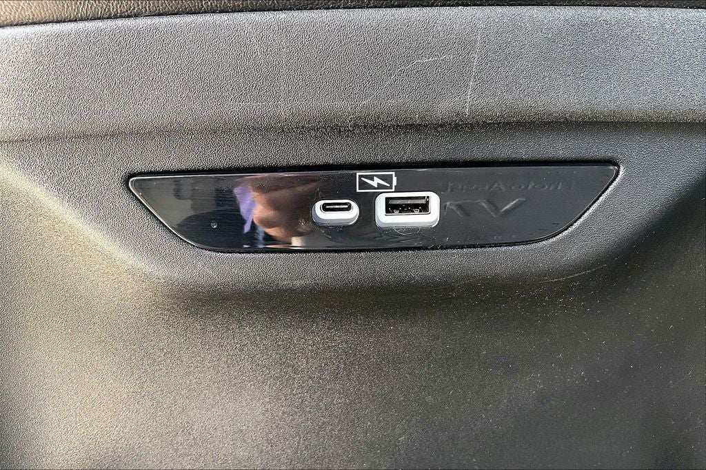 2021 Chrysler Pacifica Limited AWD