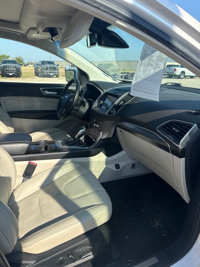 2016 Ford Edge Titanium