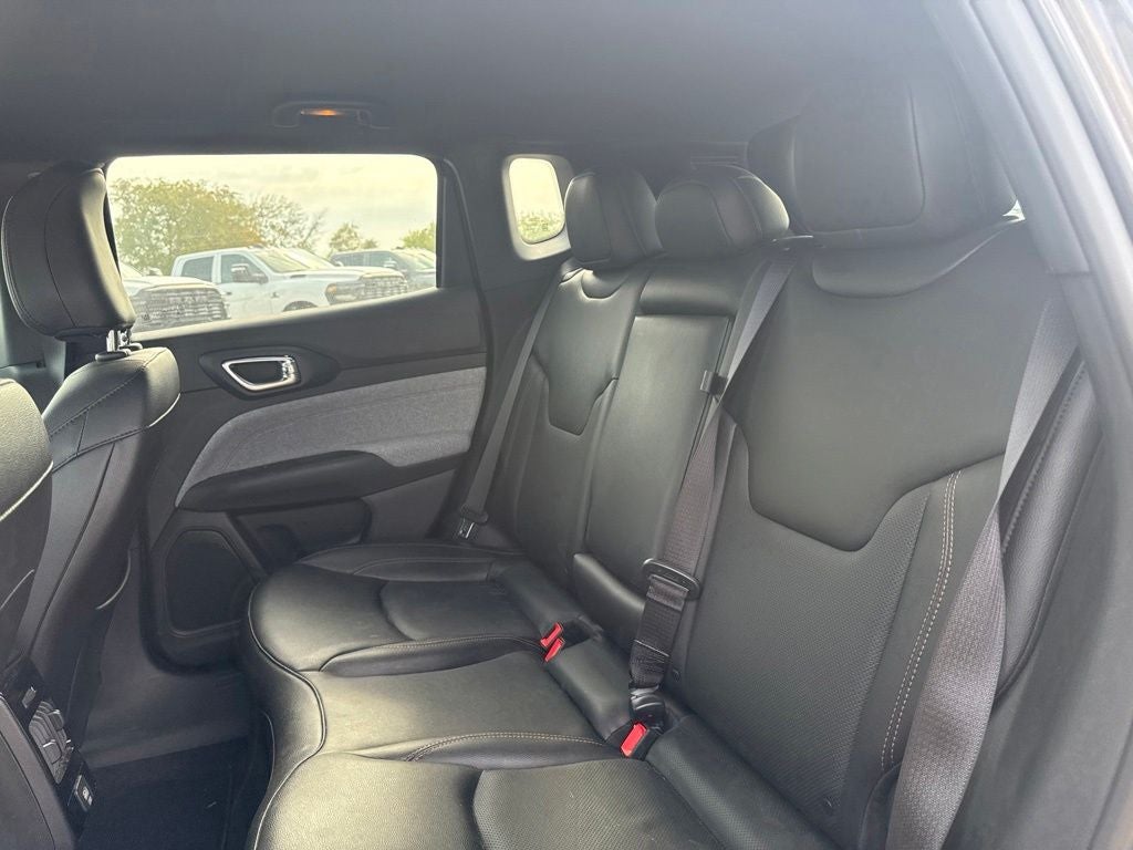 2023 Jeep Compass Latitude Lux