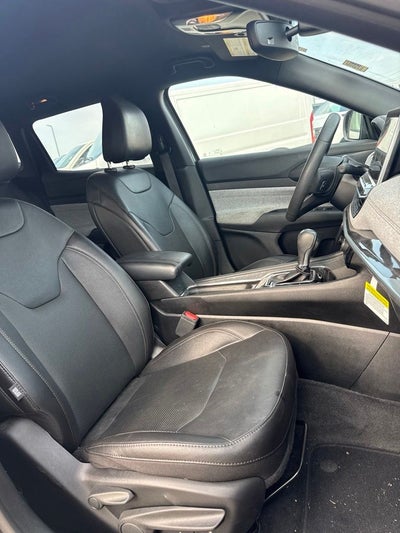 2023 Jeep Compass Latitude Lux
