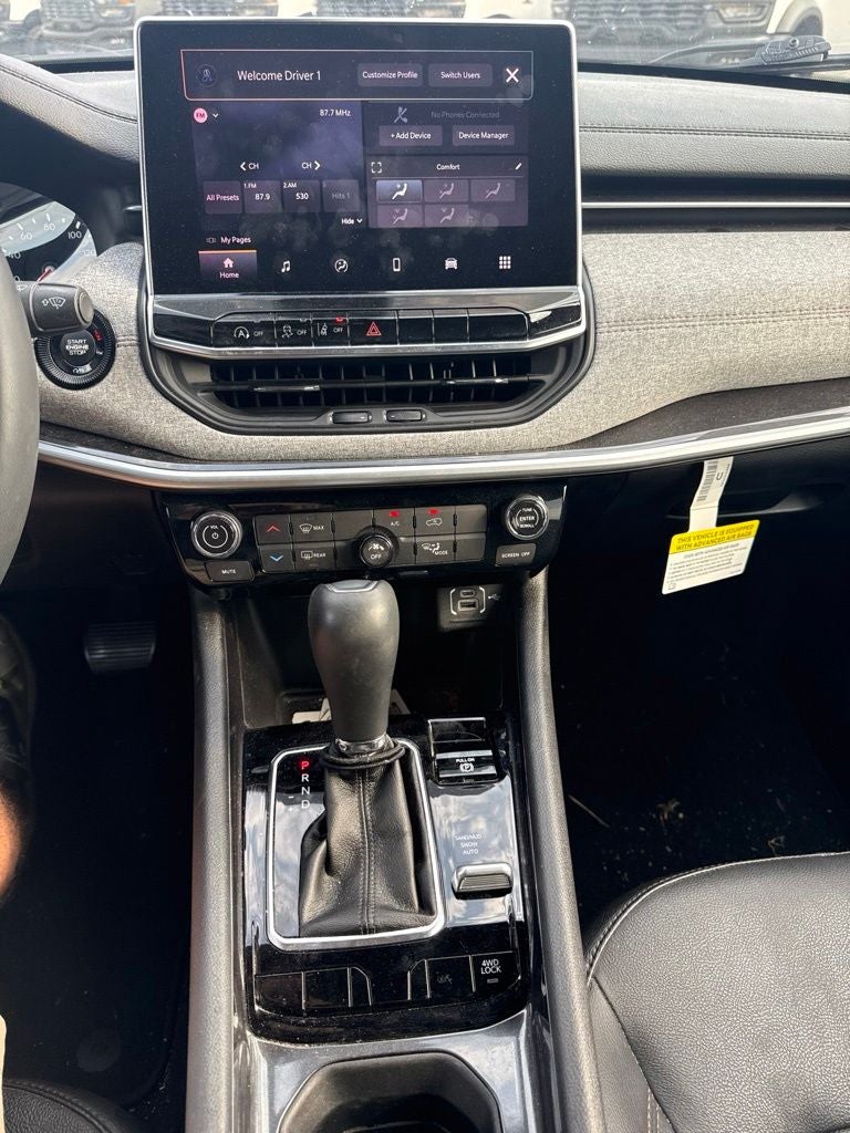 2023 Jeep Compass Latitude Lux