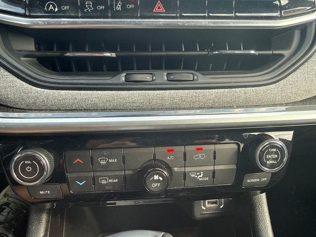 2023 Jeep Compass Latitude Lux
