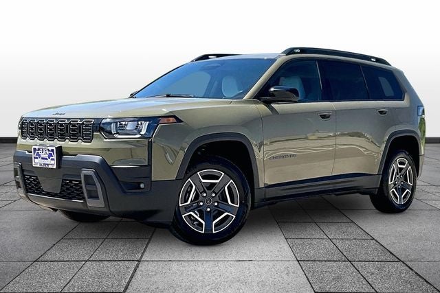 2026 Jeep Cherokee CHEROKEE LAREDO 4X4
