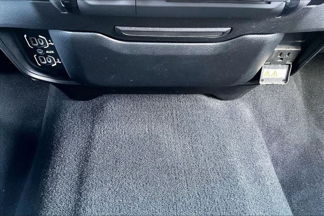 2022 RAM 3500 Laramie Crew Cab 4x4 6'4' Box