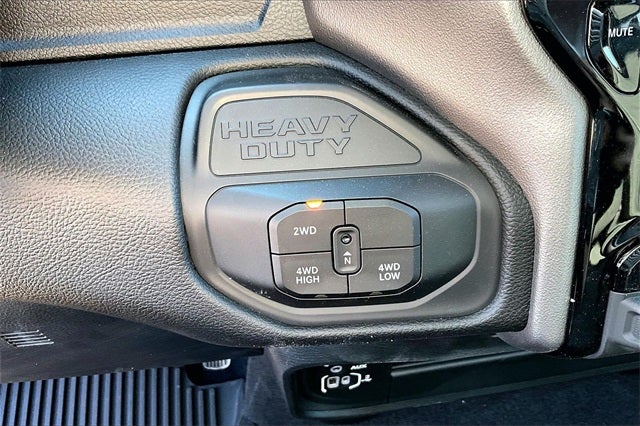 2026 RAM Ram 3500 RAM 3500 LONE STAR CREW CAB 4X4 8' BOX