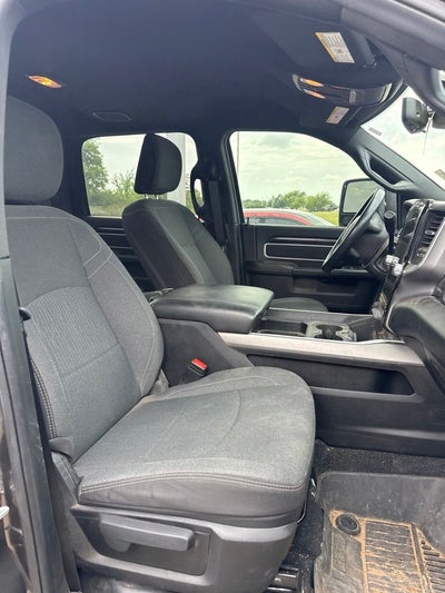 2024 RAM 3500 Big Horn Crew Cab 4x4 8' Box
