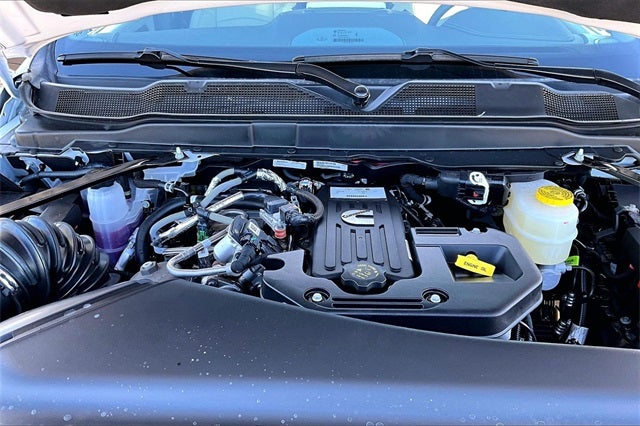 2026 RAM Ram 3500 RAM 3500 LARAMIE CREW CAB 4X4 8' BOX