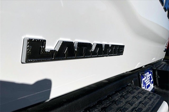 2026 RAM Ram 3500 RAM 3500 LARAMIE CREW CAB 4X4 8' BOX