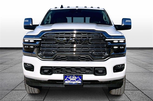 2026 RAM Ram 3500 RAM 3500 LARAMIE CREW CAB 4X4 8' BOX