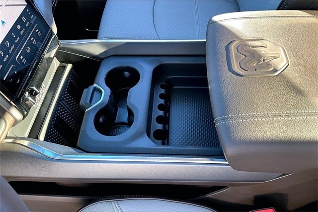 2026 RAM Ram 3500 RAM 3500 LARAMIE CREW CAB 4X4 8' BOX