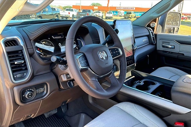 2026 RAM Ram 3500 RAM 3500 LARAMIE CREW CAB 4X4 8' BOX