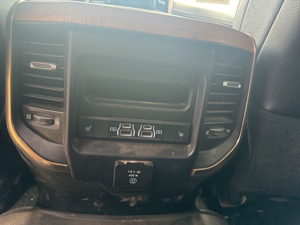 2022 RAM 3500 Limited Longhorn Mega Cab 4x4 6'4' Box