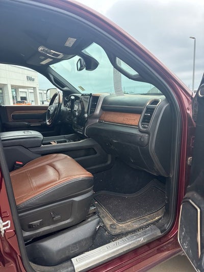 2022 RAM 3500 Limited Longhorn Mega Cab 4x4 6'4' Box