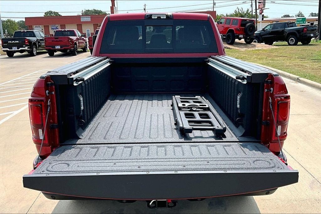2026 RAM 3500 RAM 3500 LIMITED LONGHORN MEGA CAB 4X4 6'4' BOX