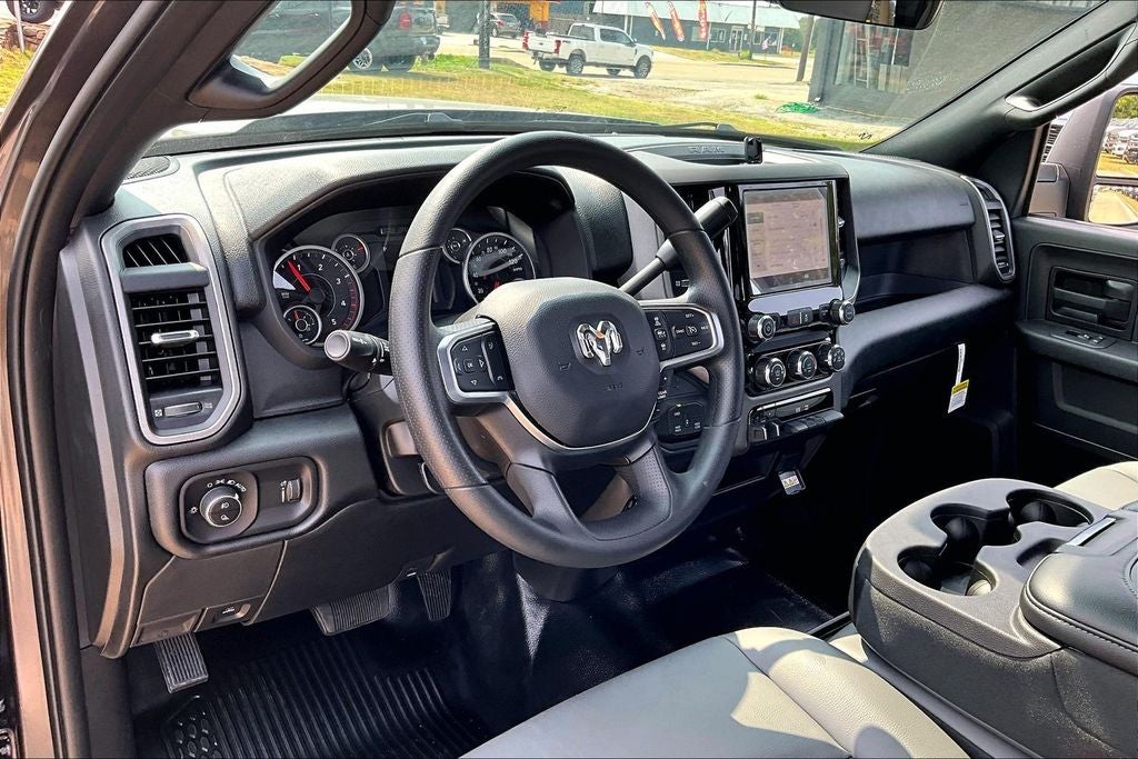 2026 RAM 2500 RAM 2500 TRADESMAN CREW CAB 4X4 6'4' BOX