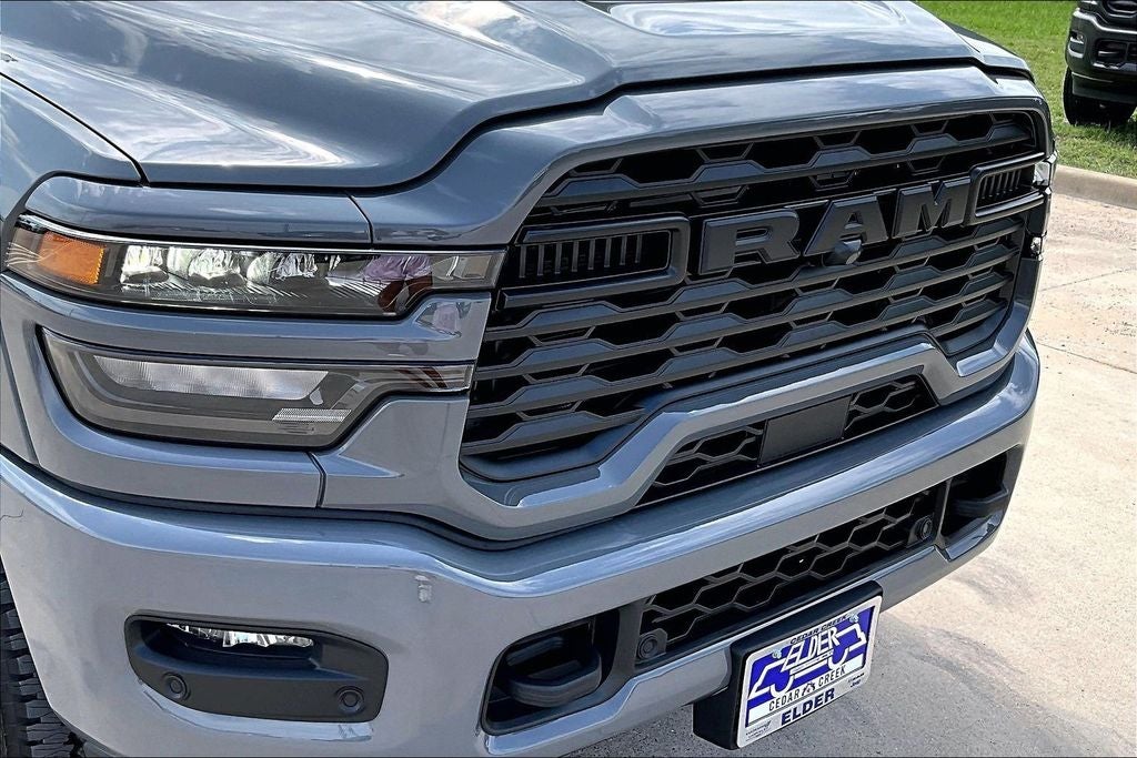 2026 RAM Ram 2500 RAM 2500 BLACK EXPRESS CREW CAB 4X4 6'4' BOX