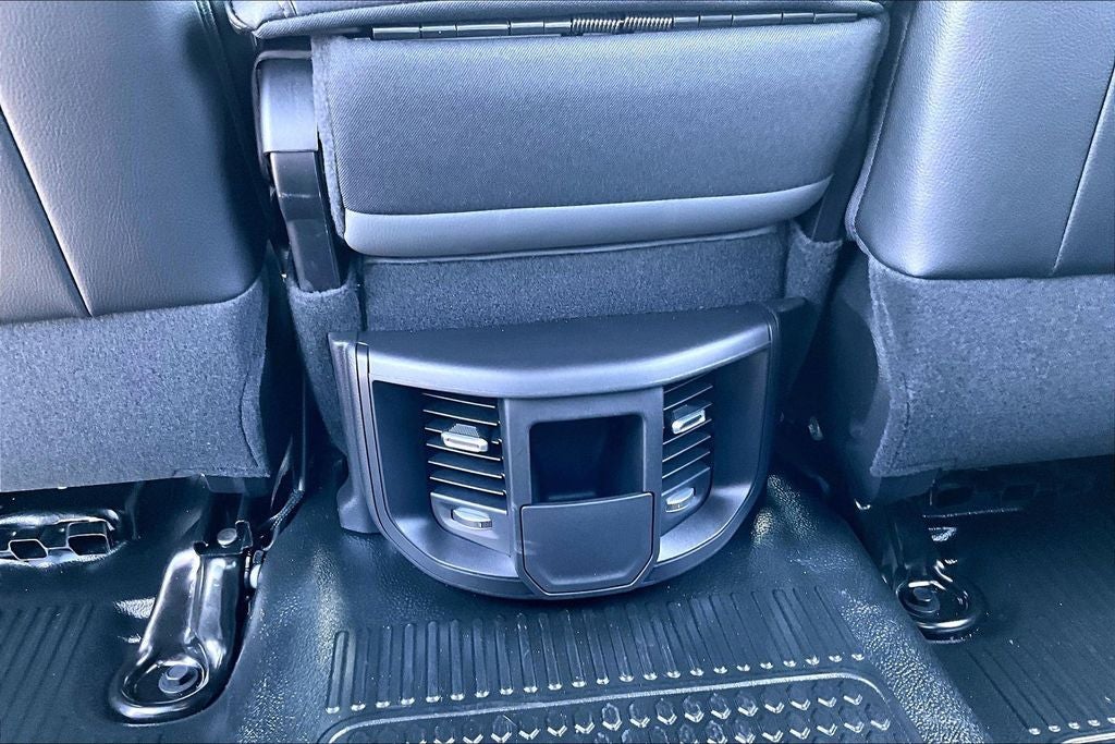 2026 RAM 2500 RAM 2500 TRADESMAN CREW CAB 4X4 6'4' BOX