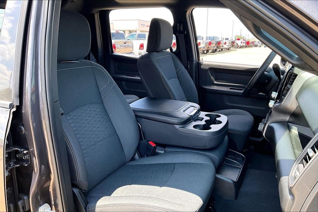 2026 RAM Ram 2500 Tradesman Black Express