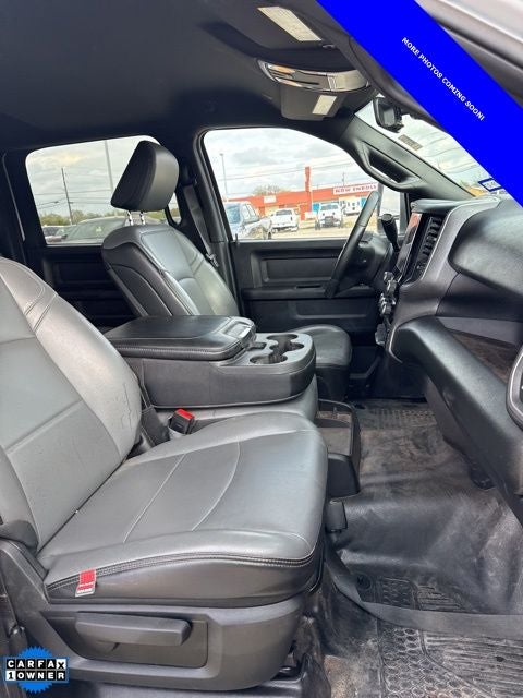 2025 RAM 2500 Tradesman Crew Cab 4x4 6'4' Box