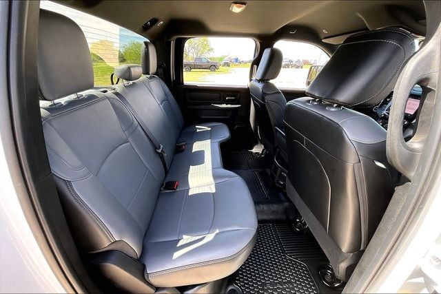 2025 RAM 2500 Tradesman Crew Cab 4x4 6'4' Box