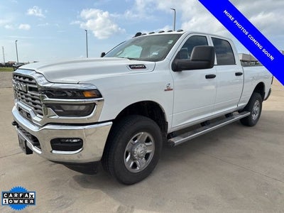 2025 RAM 2500 Tradesman Crew Cab 4x4 6'4' Box