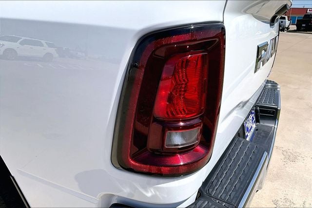 2025 RAM 2500 Tradesman Crew Cab 4x4 6'4' Box