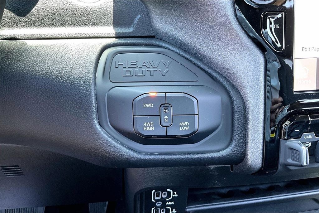 2026 RAM Ram 2500 RAM 2500 TRADESMAN CREW CAB 4X4 6'4' BOX