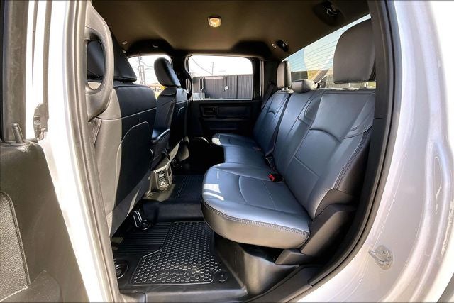 2025 RAM 2500 Tradesman Crew Cab 4x4 6'4' Box