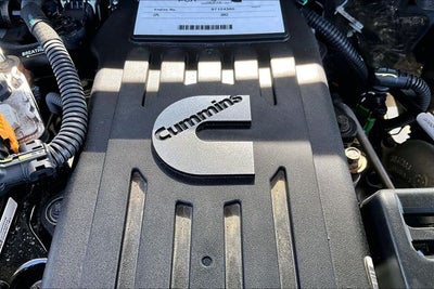 2025 RAM 2500 Tradesman Crew Cab 4x4 6'4' Box