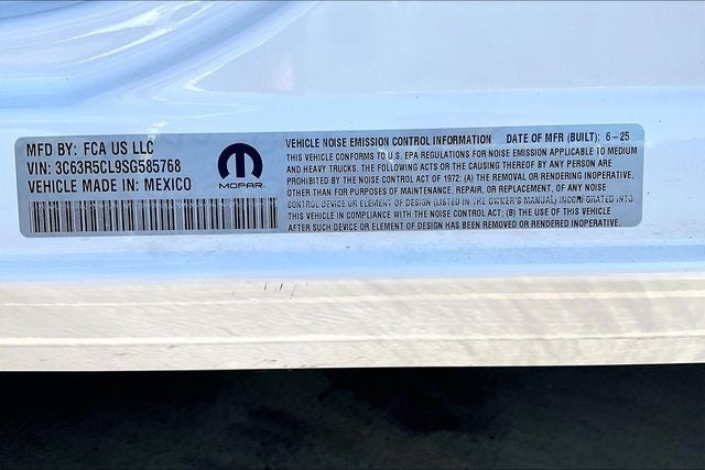 2025 RAM 2500 Tradesman Crew Cab 4x4 6'4' Box