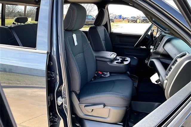 2026 RAM Ram 2500 RAM 2500 WARLOCK CREW CAB 4X4 6'4' BOX