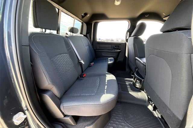 2026 RAM Ram 2500 RAM 2500 WARLOCK CREW CAB 4X4 6'4' BOX