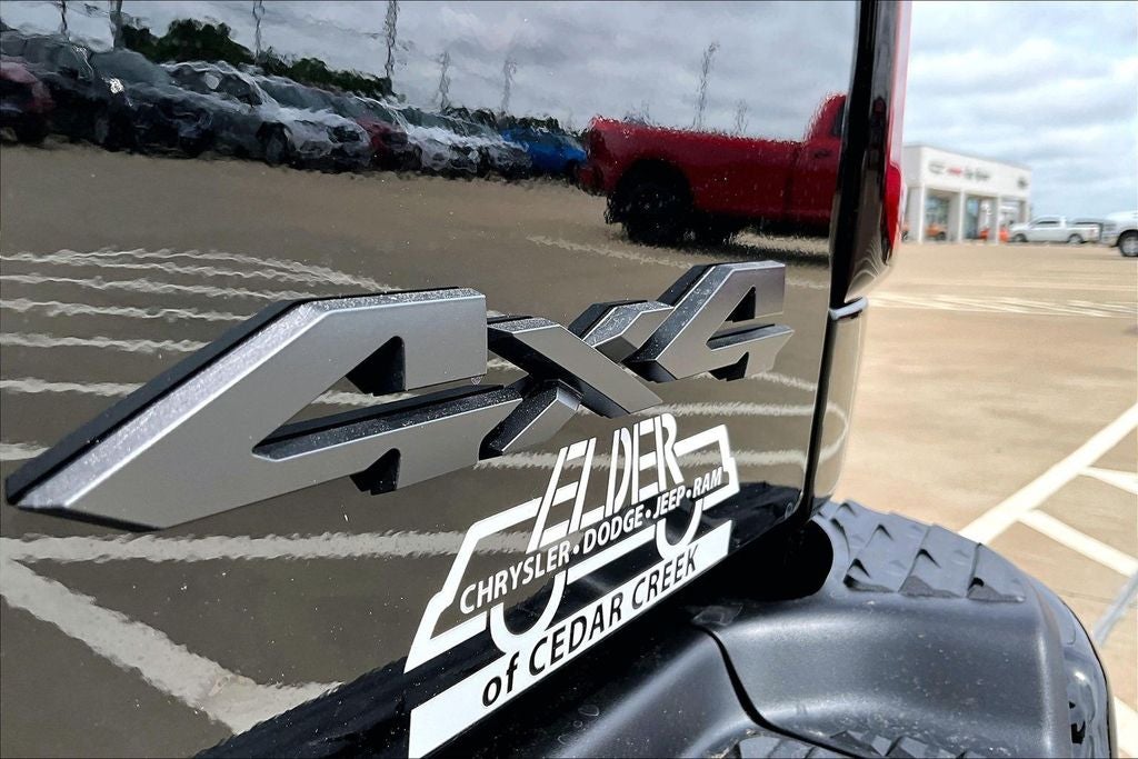 2026 RAM Ram 2500 RAM 2500 BLACK EXPRESS CREW CAB 4X4 6'4' BOX