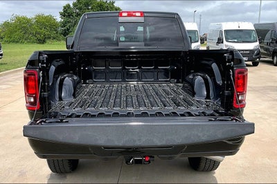 2026 RAM Ram 2500 RAM 2500 BLACK EXPRESS CREW CAB 4X4 6'4' BOX