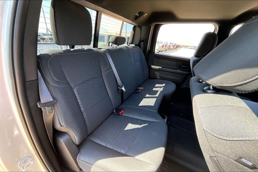 2026 RAM Ram 2500 RAM 2500 WARLOCK CREW CAB 4X4 6'4' BOX